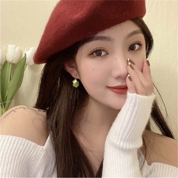 Earrings - Picture 12 of 16